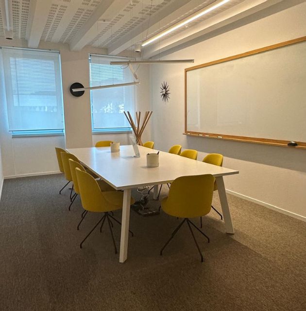 LT CONSULTING